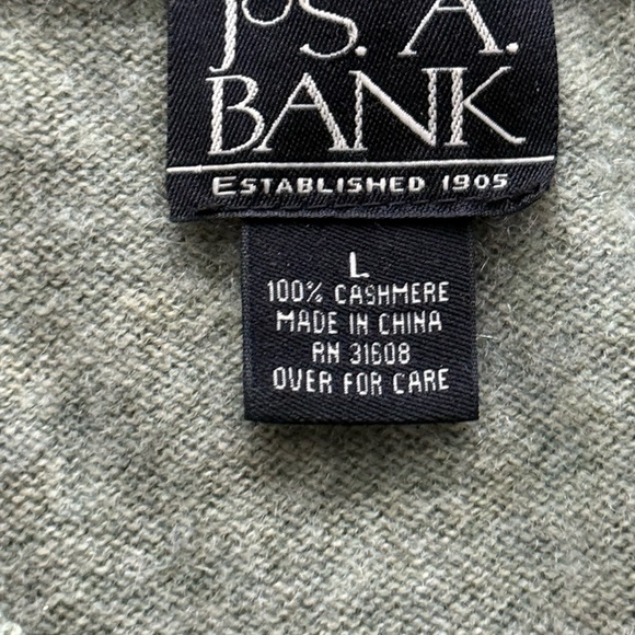 Jos. A. Bank | Cashmere Sweater - Picture 7 of 7